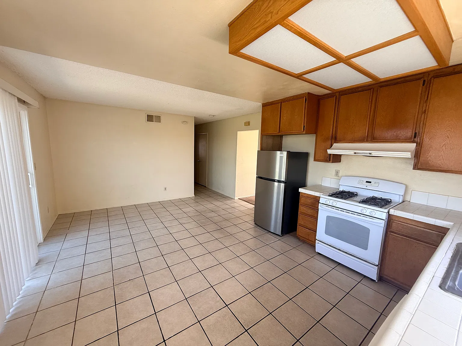 3 bed, 1134 sqft, $3,600 — Photo 4