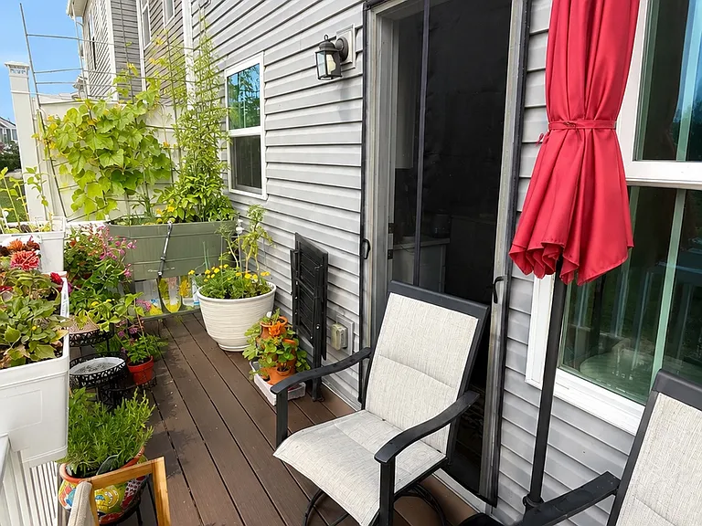 4040 Crown Dr #1 — Photo 11