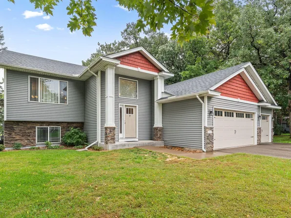 21215 Old Lake George Blvd NW, Oak Grove, MN 55303
