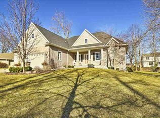 2124 Palmer Dr, Green Bay, WI 54311