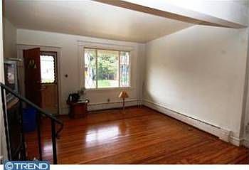 2nd image of 6633 Jackson St