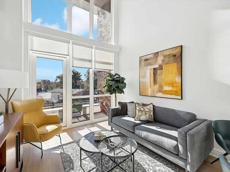 14 Lincoln Pl — Photo 9