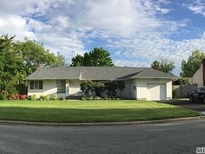 148 Elm Ave, Glen Cove, NY, 11542