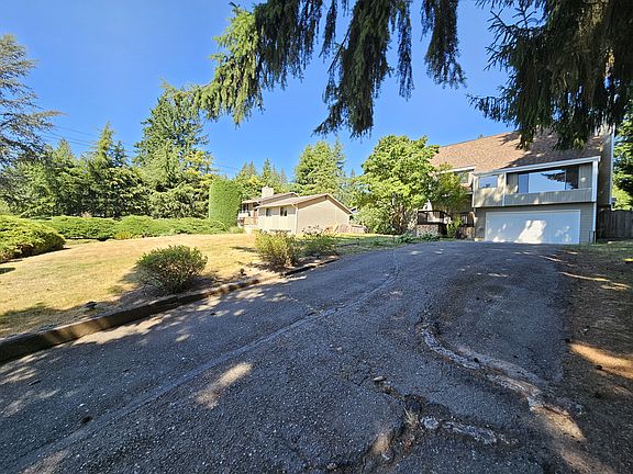 2nd image of 9416 130th Ave NE