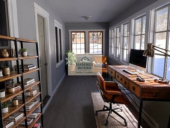 4th image of 816 W 9th St N #1