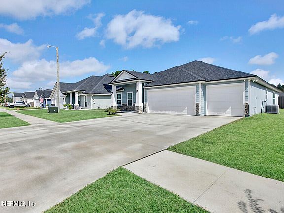 2nd image of 3188 VIANEY Place