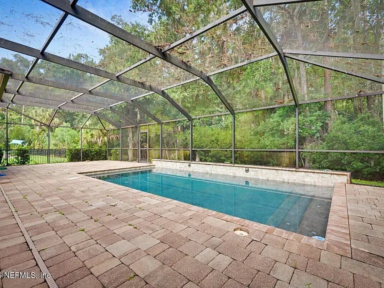 337 S Mill View Way — Photo 7