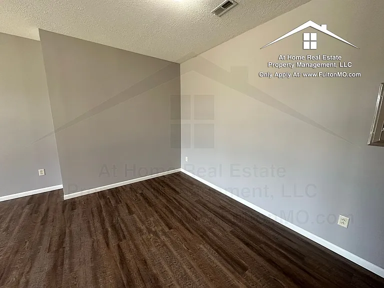 2606 N Bluff St #116B — Photo 9