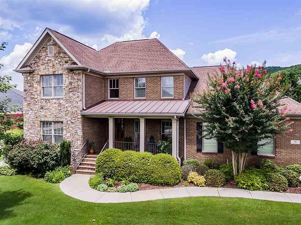 1st image of 9 Abby Glen Way
