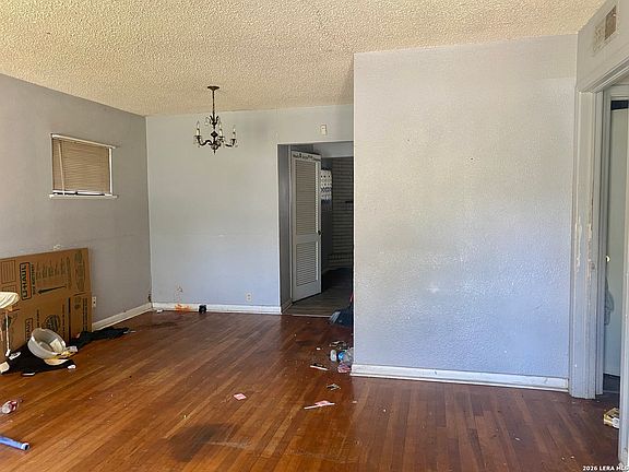 2nd image of 239 Edna Ave