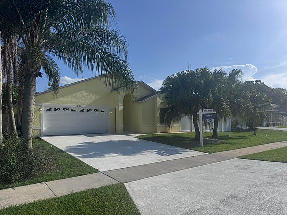 2nd image of 180 Royal Pine Circle Circle S