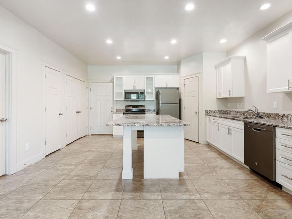 255 W 2700 N #3B-2BA-1557SQFT