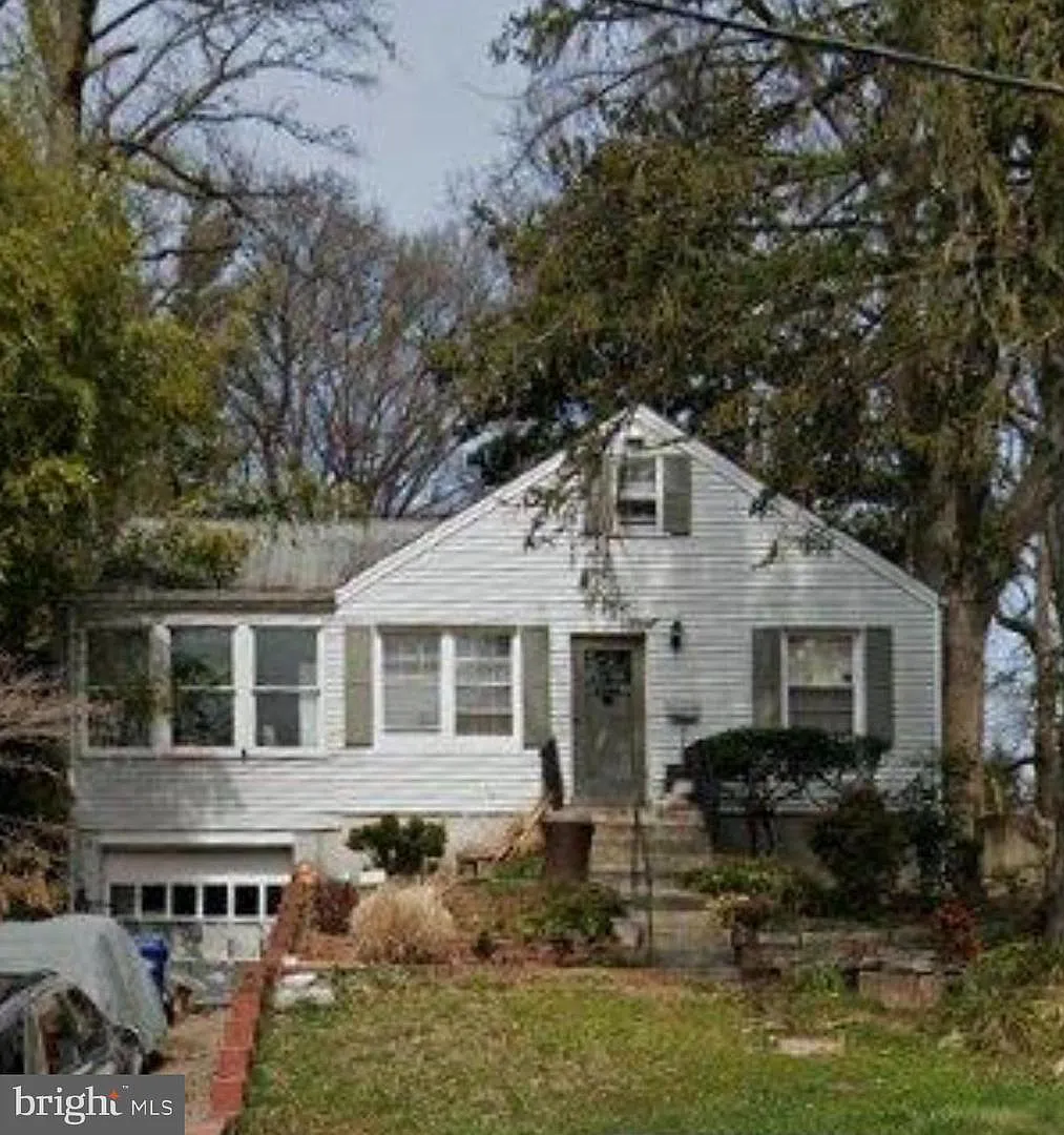 1846 Patton Ter photo 1