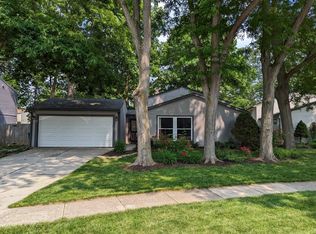 5883 Big Pine Ct, Ypsilanti, MI