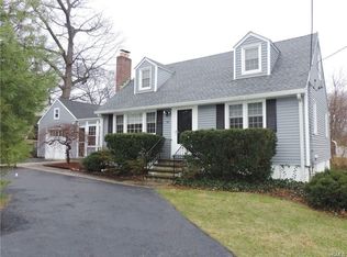 33 Adelphi Ave, Harrison, NY 10528