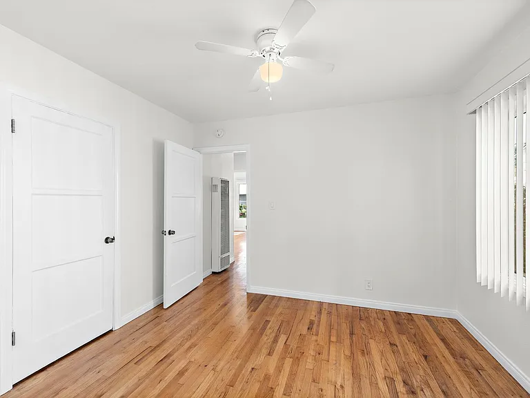 5722 Faculty Ave — Photo 10
