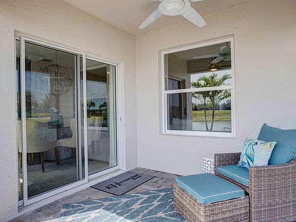 Covered lanai to relax