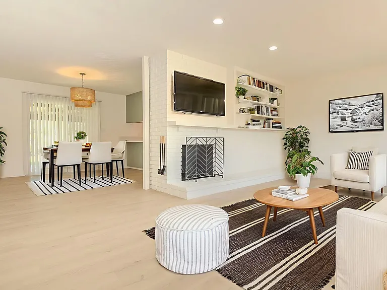 6180 Veemac Ave — Photo 1