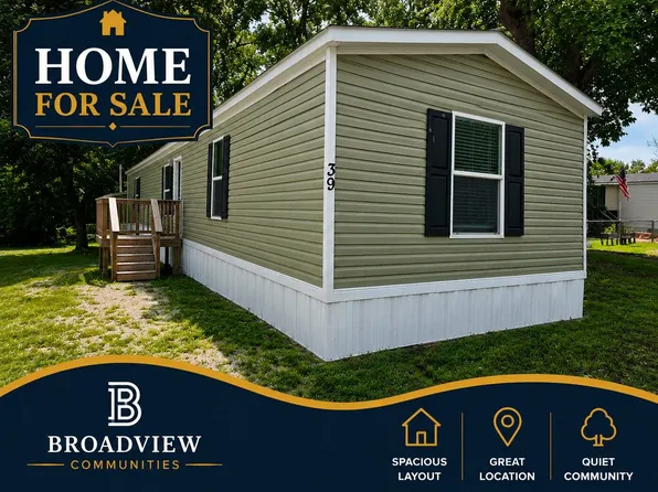 300 W Albert St #39S, Maize, KS 67101