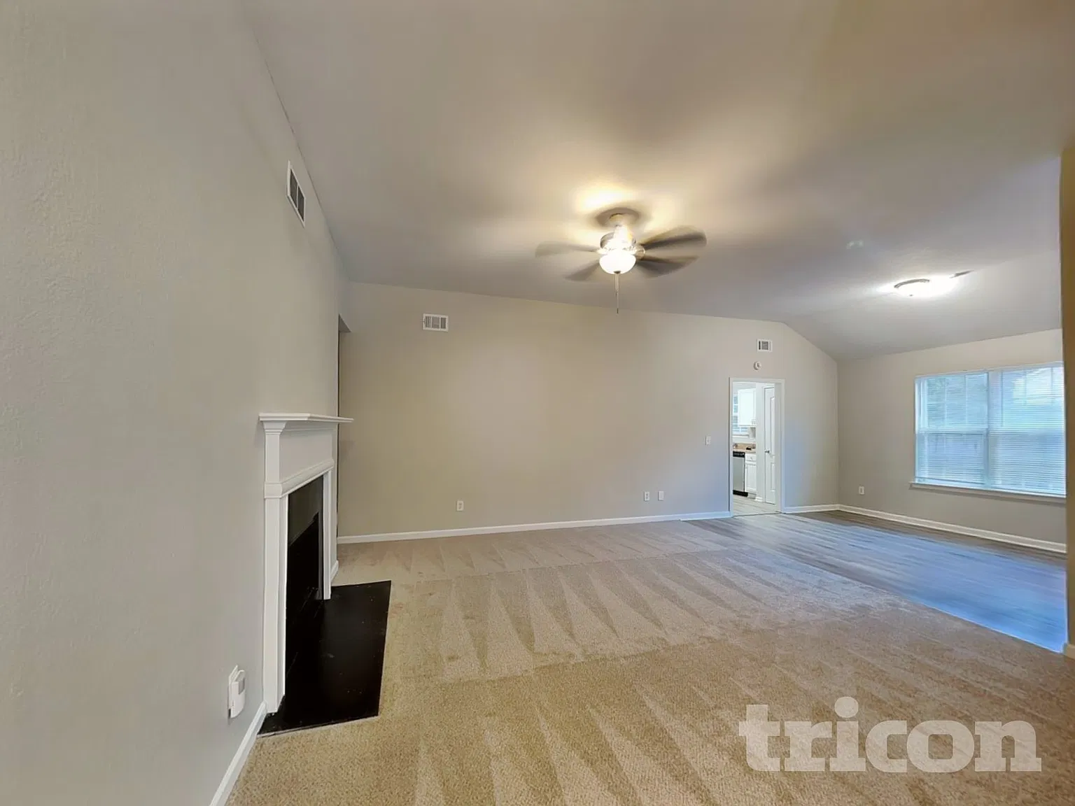 360 Lakeside Pointe Covington GA — Photo 4