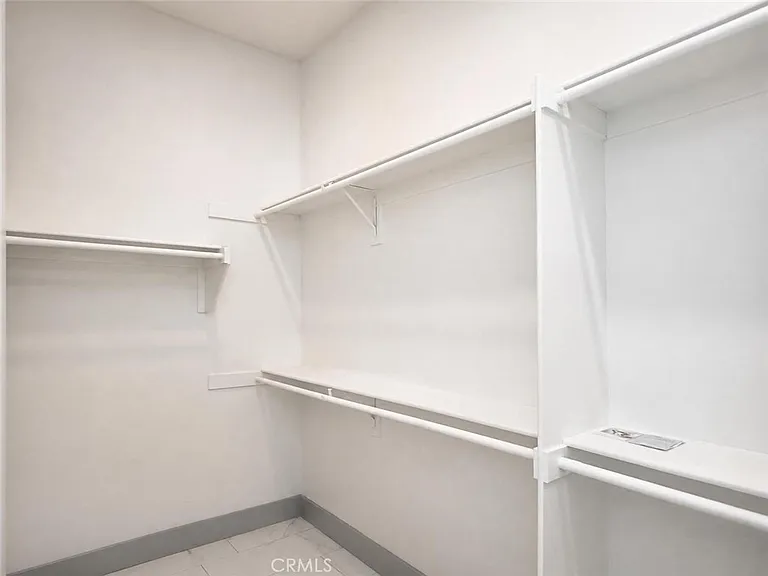 11495 Foxdale Dr — Photo 22