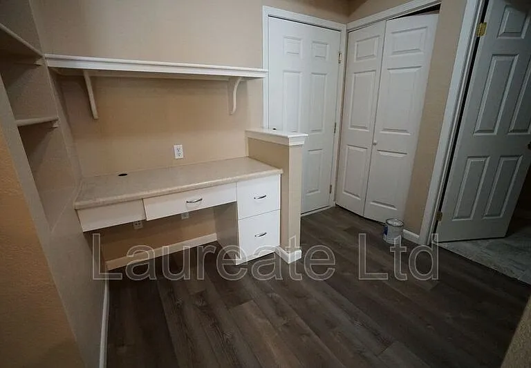 6510 Silver Mesa Dr #E — Photo 7