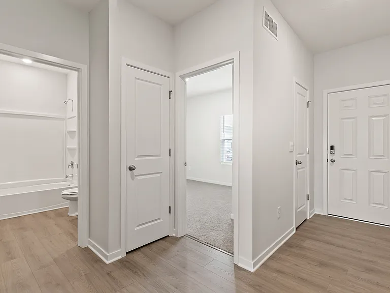 954 Sherwood Loop — Photo 25