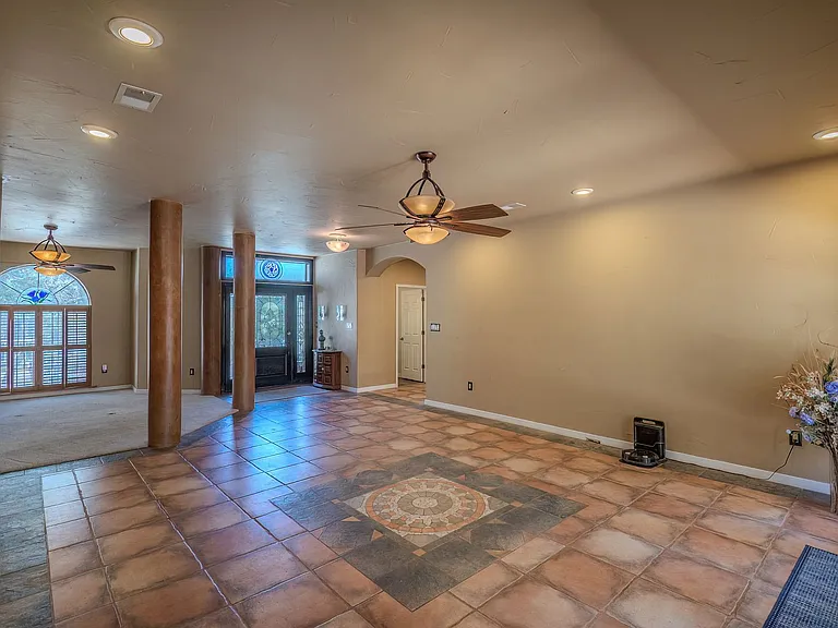 111 Coker Ln — Photo 4