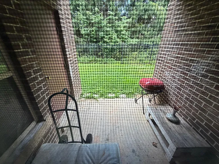 18500 Sweet Autumn Dr #101 — Photo 15