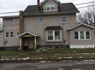 423 Wooster Rd N, Barberton, OH 44203