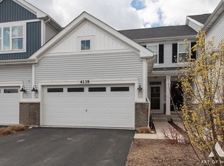 4139 Winslow Ct, Aurora, IL