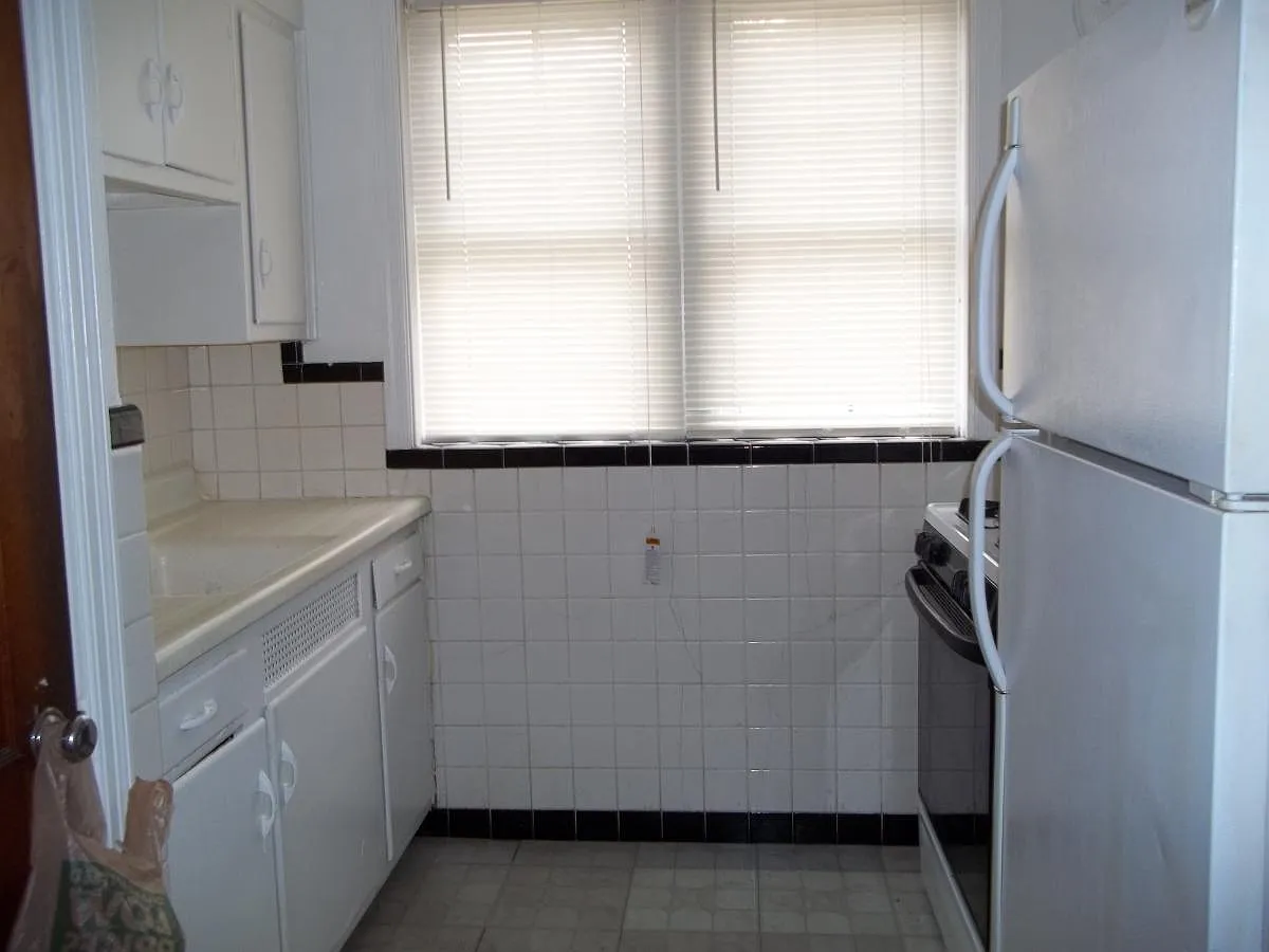 1 bed, 850 sqft, $800 — Photo 2