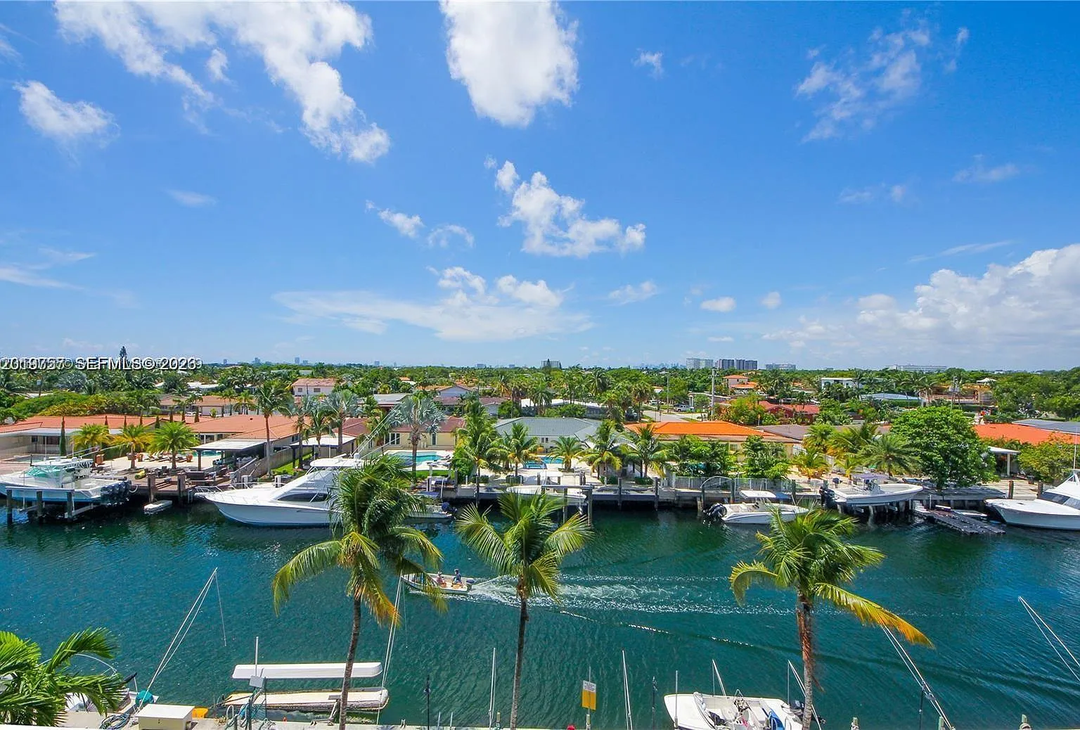 Vecino Del Mar Condo — Photo 1