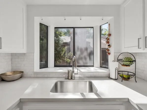 5333 Primrose Dr APT 20B, Fair Oaks, CA 95628