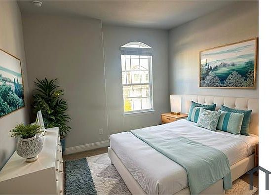 5th image of 713 Santa Lucia Dr