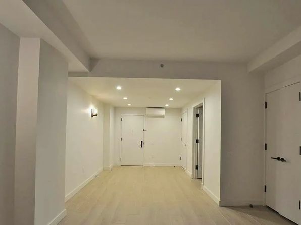 1802 Ocean Ave #D1