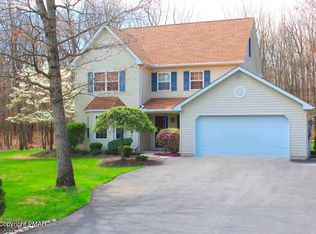 1141 Shogun Dr, Effort, PA 18330