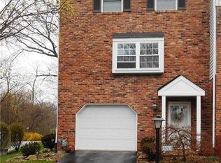 1376 Quail Run Cir, Bethel Park, PA 15102