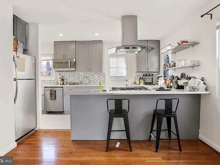 4910 Sargent Rd NE — Photo 4