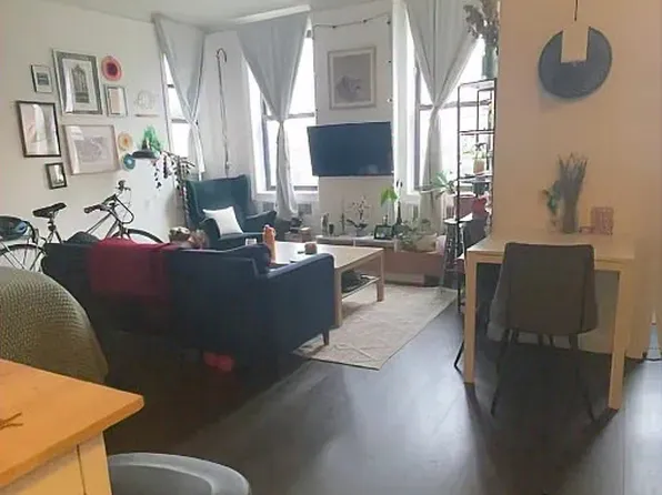 240 Ocean Parkway image 1 of 14