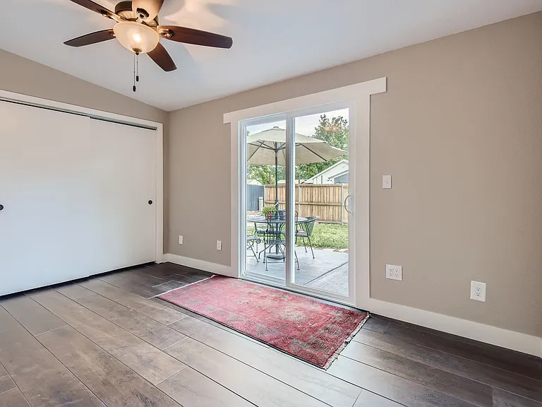 4406 S Logan St — Photo 16