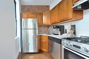 Rented by Platinum Properties