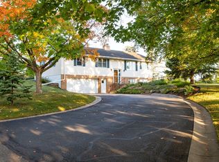 1116 W Maple St, River Falls, WI 54022
