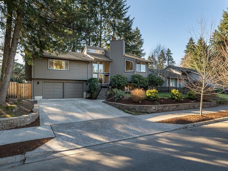 1st image of 14620 SW Carolwood Dr