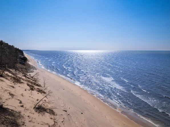 34004 Blue Star Hwy, Covert, MI 49043