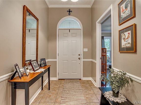 2nd image of 4690 Ashley Hill Cir