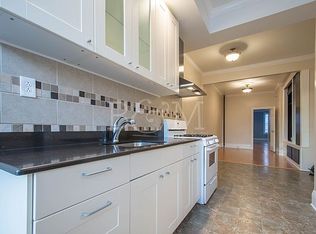 564 Onderdonk Ave #2R, Ridgewood, NY