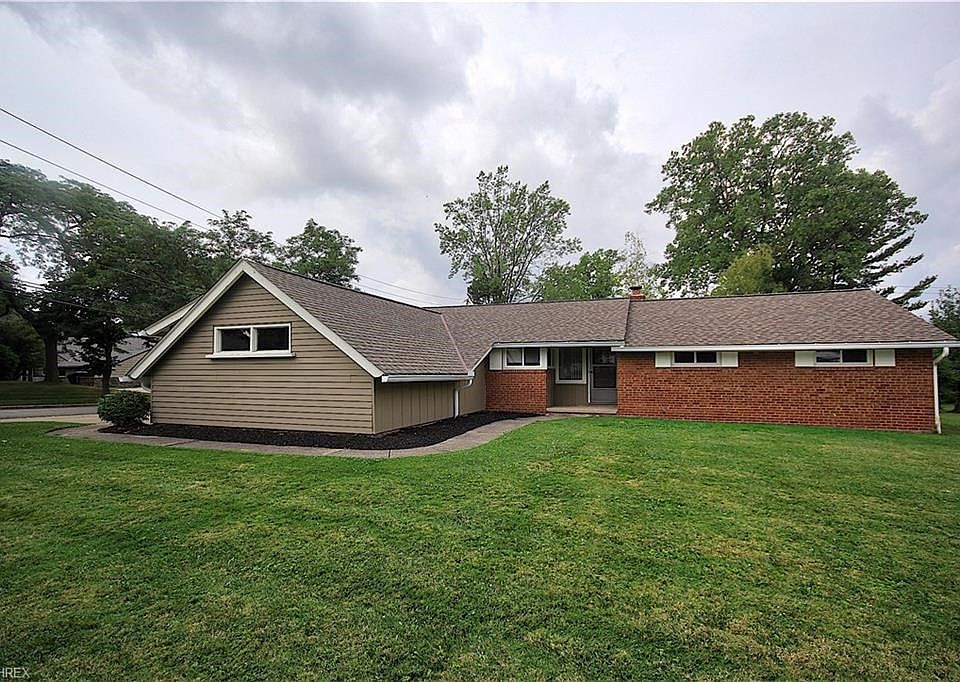 1st image of 2648 Deborah Dr