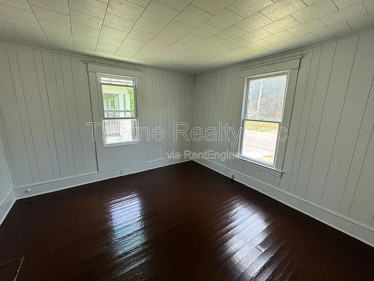 809 Sunset Ave — Photo 9