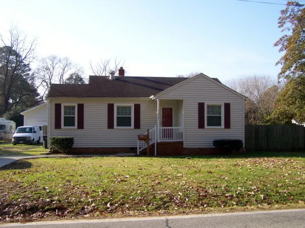 1517 Gatewood Rd, Newport News, VA 23601